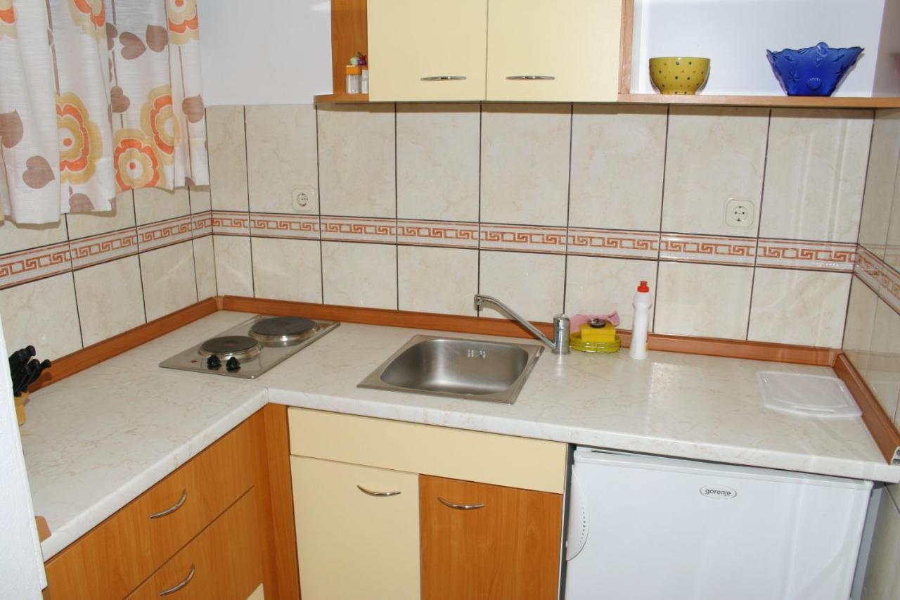 Apartments And Rooms By The Sea Zaostrog, Makarska - 2661 Eksteriør bilde